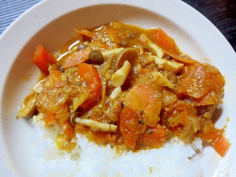 リンゴ入り野菜カレー